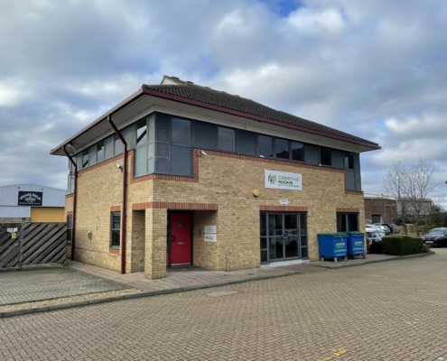 Camberley Office to let